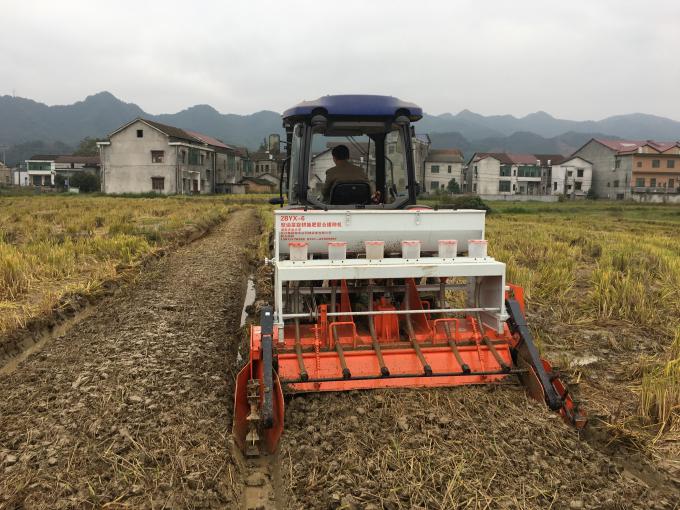 Il trattore agricolo di Multifuntional implementa il coltivatore di Roto/piantagione della risaia/macchina della seminatrice 0